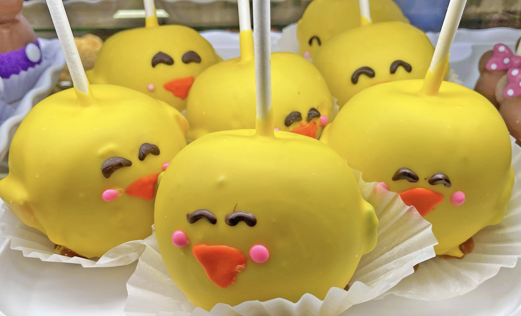 Disneyland Yellow Chick Caramel Apples